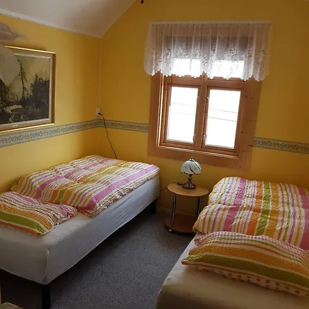 Nordmeer Reisen Deutscher בית נופש Botnhamn